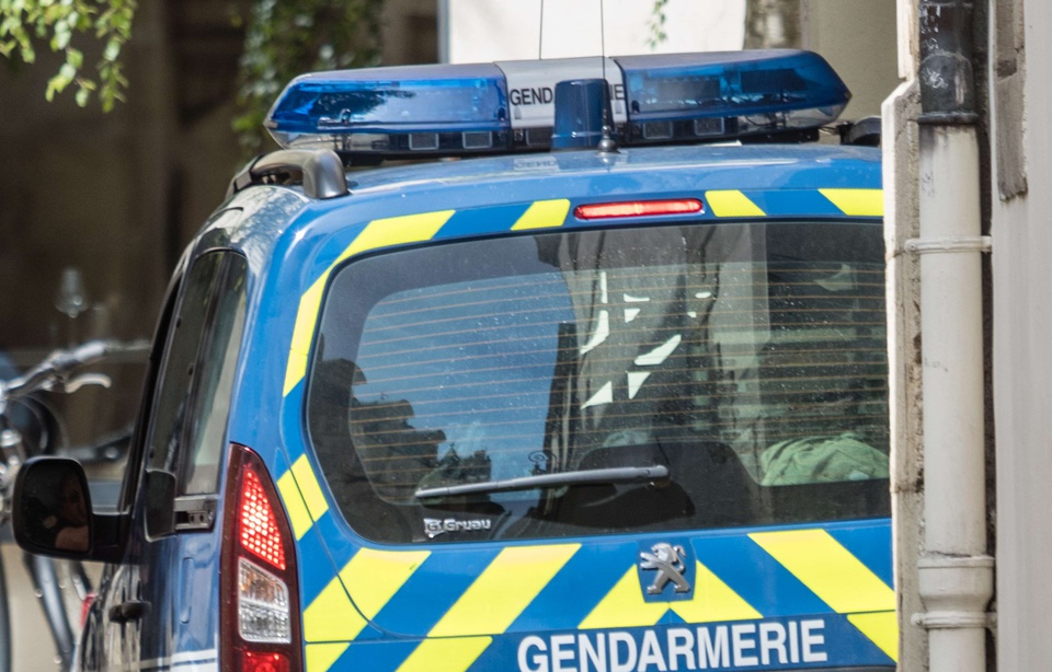 960x614_voiture-gendarmerie-illustration