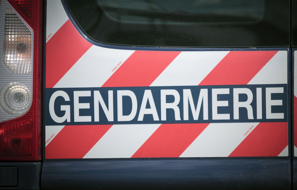 960x614_vehicule-gendarmerie-illustration