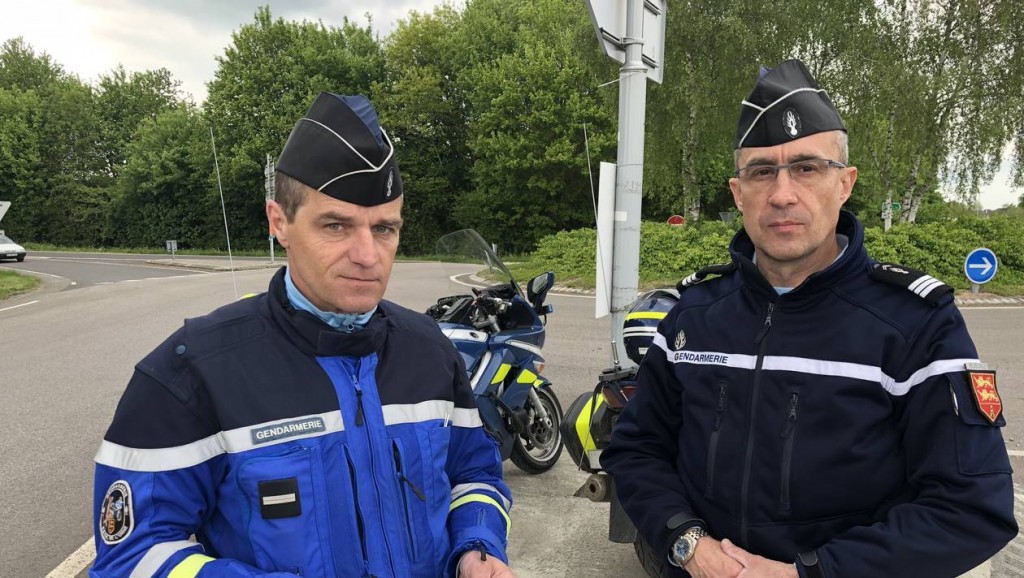 Un contrôle de gendarmerie au Mêle en « période propice aux accidents
