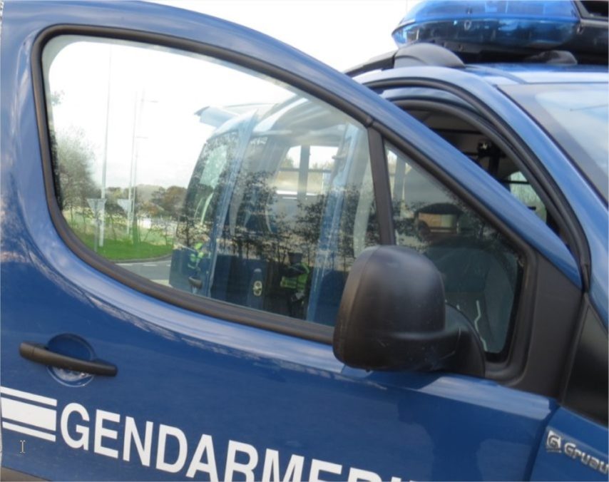 gendarmerie-bon-854x676