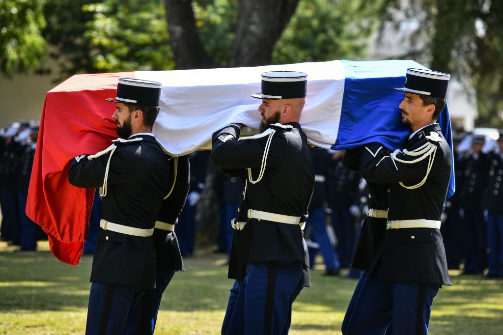 Ceremony in tribute to late Gendarme Melanie Lemee
