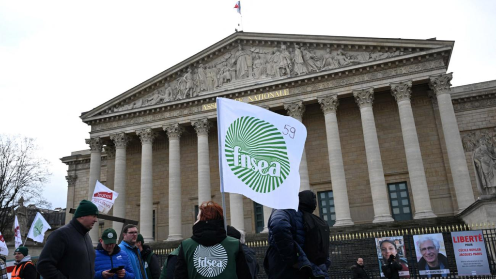 Le projet de loi d’urgence agricole a été transmis au Conseil d’État, fuite dans la presse