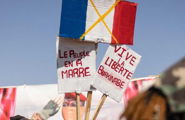 Le Burkina Faso rompt ses relations avec la France