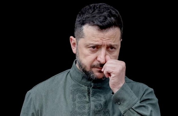 L’Ukraine a « besoin de plus d’argent, beaucoup plus » : Zelensky lance un nouvel appel aux Européens