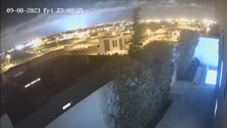 Séisme au Maroc : quel est cet étrange phénomène de lumières bleues observées dans le ciel avant le tremblement de terre ?